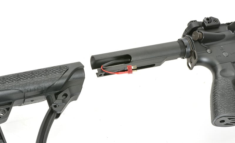 Replica Daniel Defense M4A1 RIII 14.5" di EMG