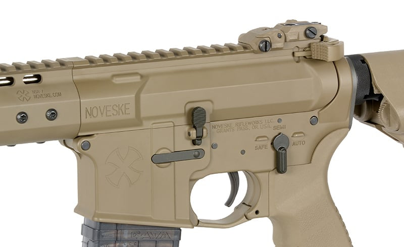 Fucile AEG Noveske 7.5" DIPLOMAT di EMG