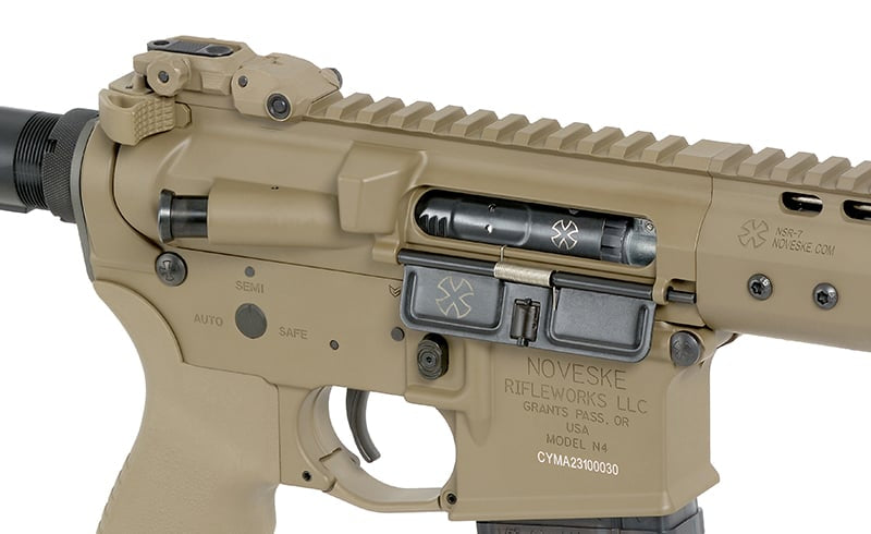 Fucile AEG Noveske 7.5" DIPLOMAT di EMG
