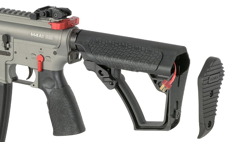 Daniel Defense M4A1 RIII 14.5" Replica di EMG