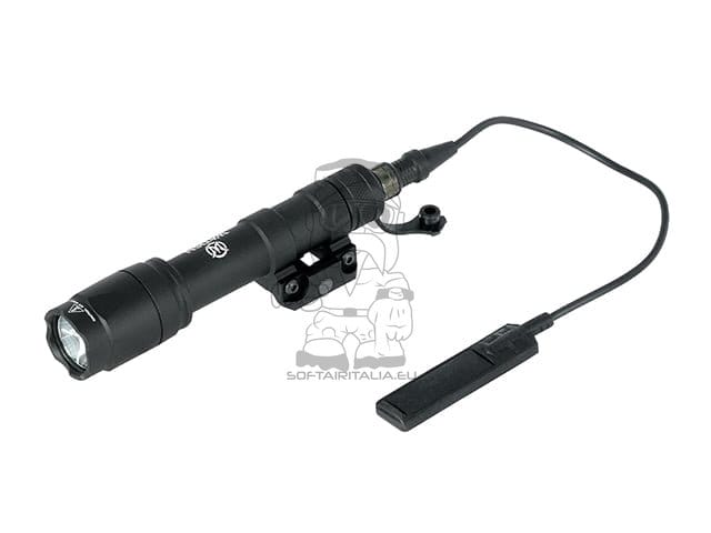 Torcia Tattica V600 di WADSN
