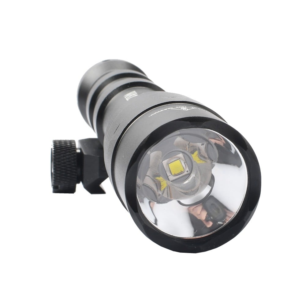Torcia Tattica LED Dual Fuel Nera di WADSN