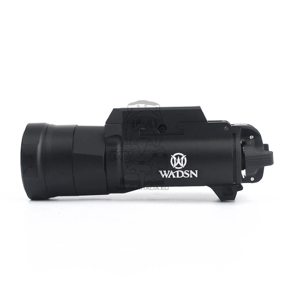 Torcia LED 650 Lumen Nera di WADSN