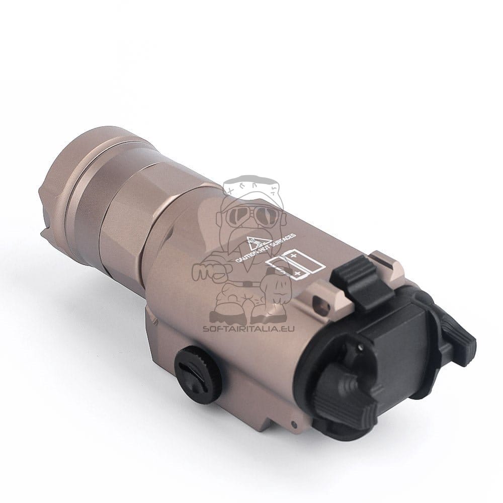 Torcia LED 650 Lumen Dark Earth di WADSN