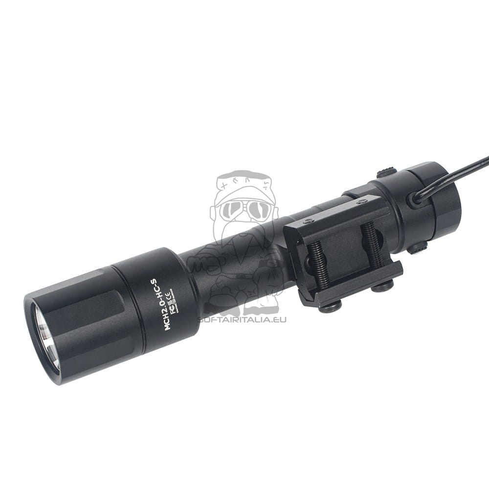 Torcia Tattica LED 1300 Lumens di WADSN