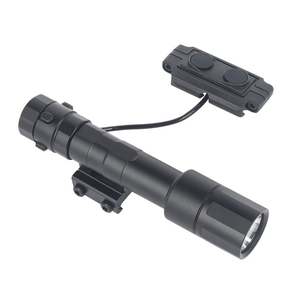 Torcia Tattica LED 1300 Lumens di WADSN