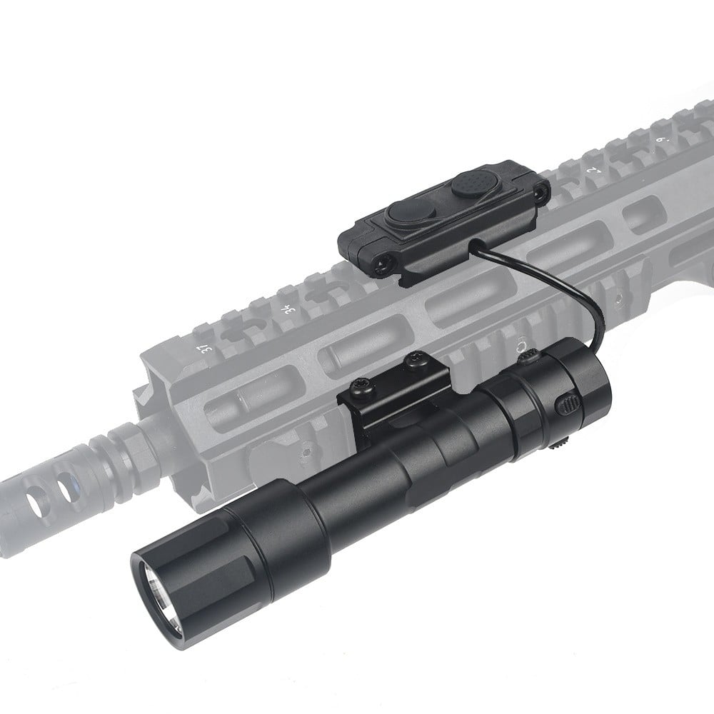 Torcia Tattica LED 1300 Lumens di WADSN