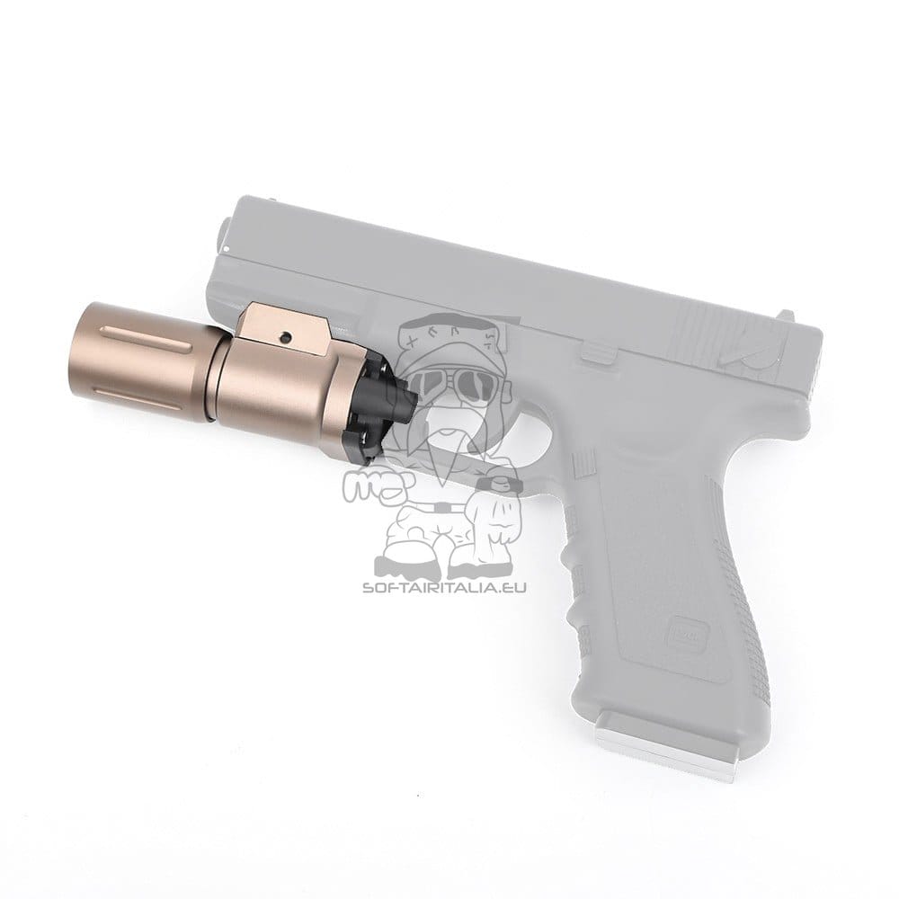 Torcia Tattica LED 1000 Lumens di WADSN