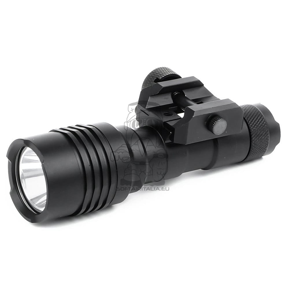Torcia Tattica LED 500 Lumen di WADSN