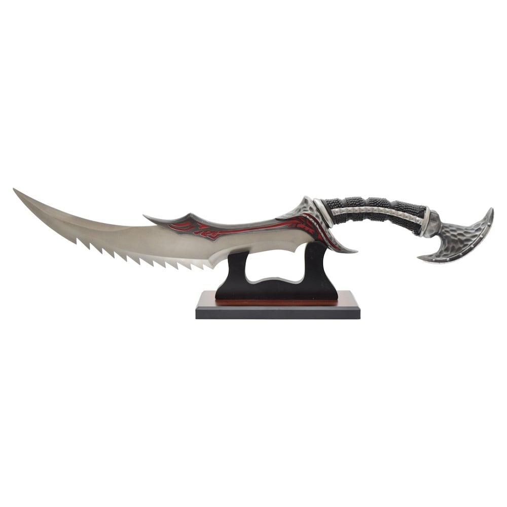 Pugnale ornamentale ispirato al Daedric Warrior di Skyrim