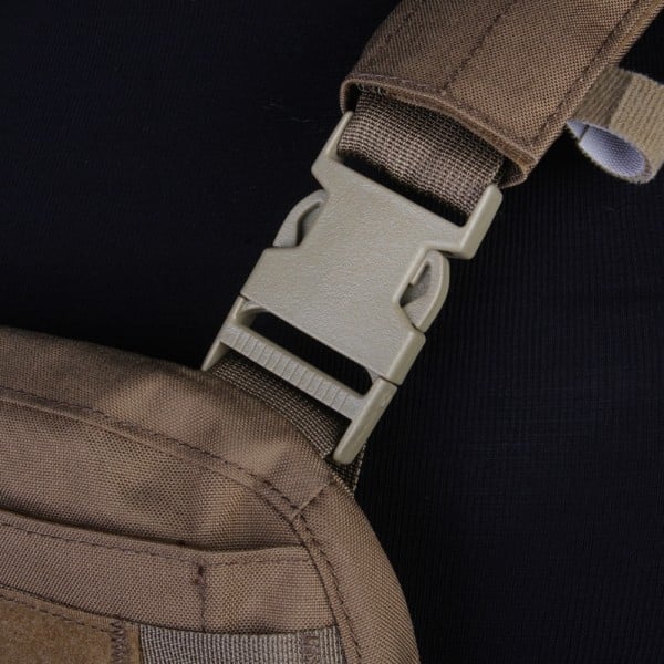 Gilet tattico con sistema MOLLE Coyote Brown di EMERSONGEAR