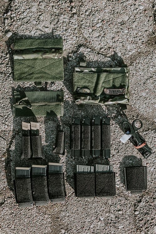 Inserto per caricatori pistola triplo per Plate Carrier nero di 8FIELDS