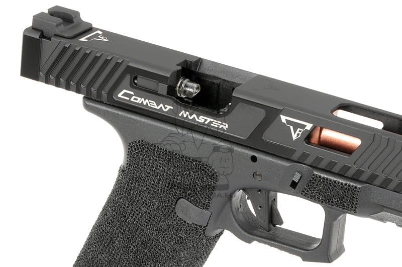 Replica personalizzata TTI JW2 Combat Master di EMG