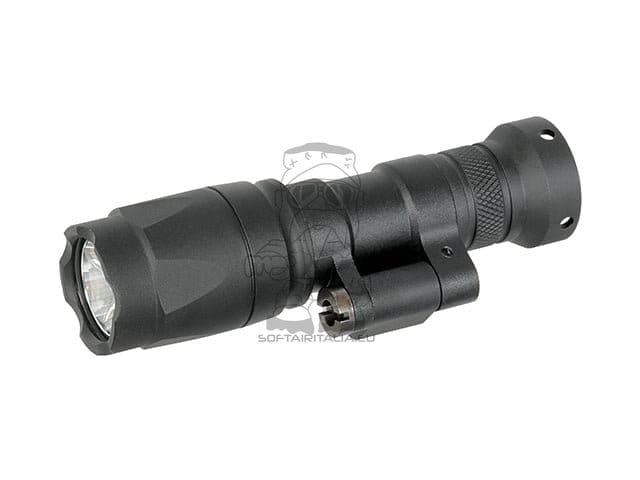 Torcia per fucile M340A Scout Light Pro nera di WADSN