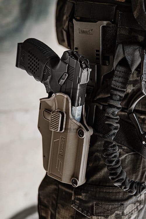 Fondina Per-Fit universale per oltre 80 modelli di pistola Tan di AMOMAX