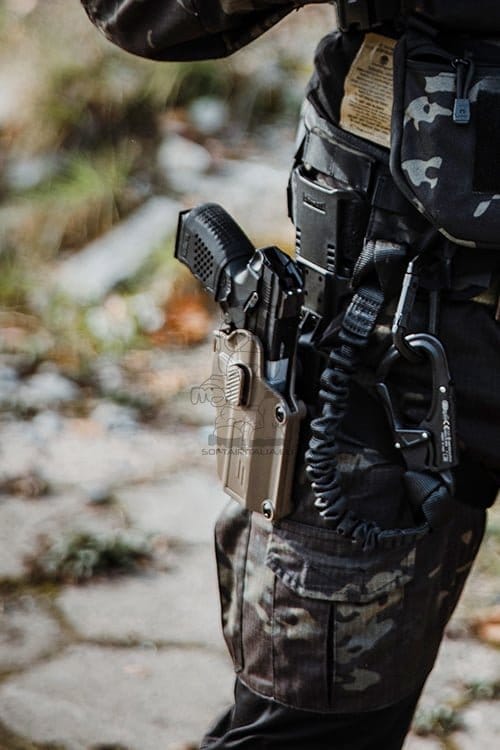 Fondina Per-Fit universale per oltre 80 modelli di pistola Tan di AMOMAX