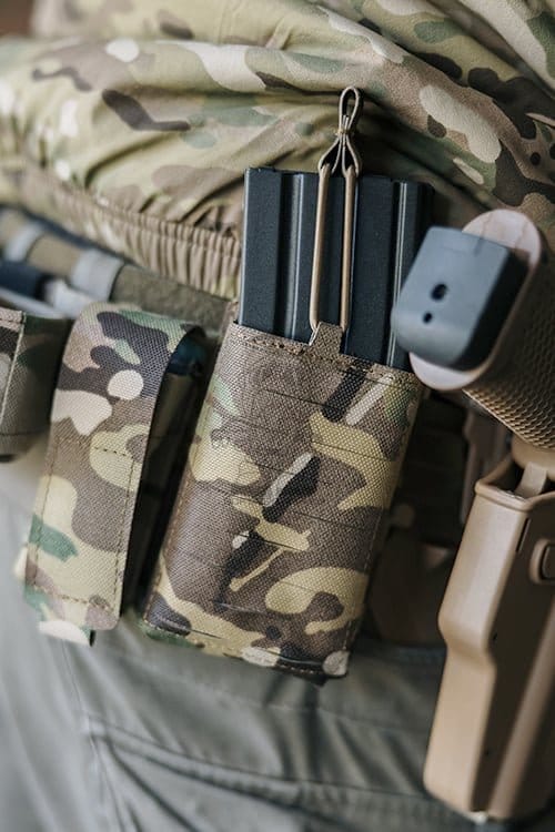 Tasca porta caricatore compatta tagliata al laser per AR15/AK Multicamo di 8FIELDS