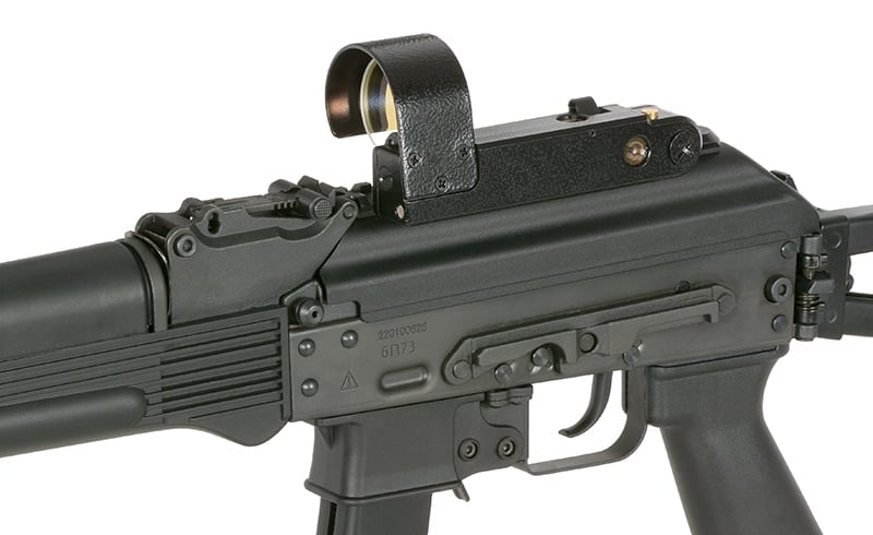 Replica mirino red dot tipo OKP-7 con attacco per slitta superiore di JJ AIRSOFT
