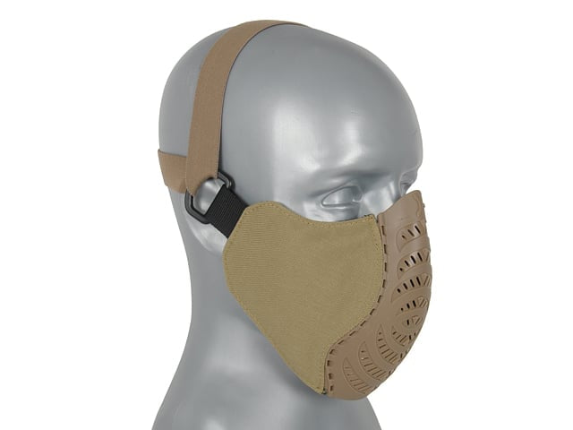 Maschera protettiva a mezza faccia Dark Earth di FMA