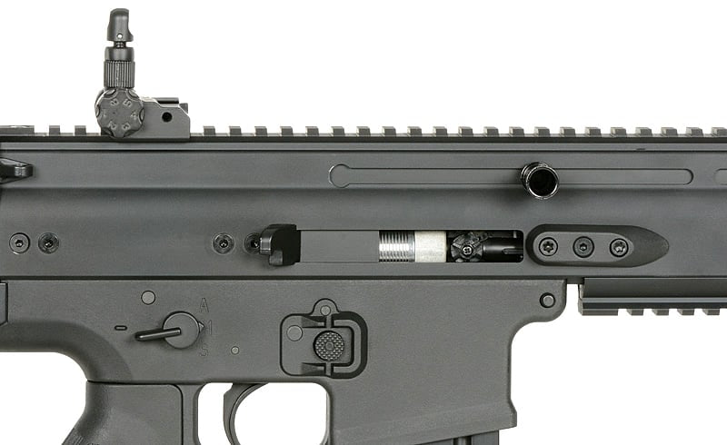 Replica FN SCAR-L nera con ETU ESHOOTER GEN-2 e 25 RPS di CYBERGUN
