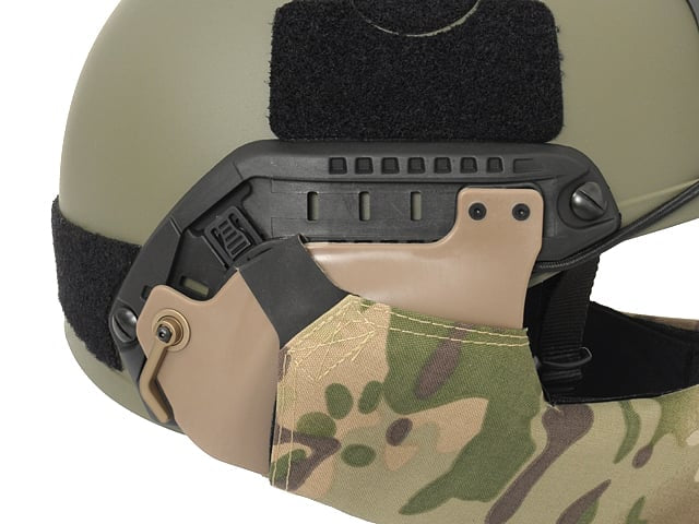 Protezione mandibolare per casco Multicam di FMA