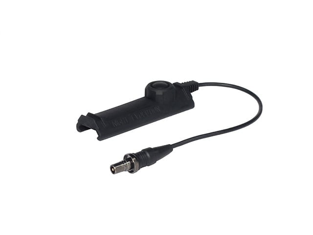 Interruttore remoto doppio (1 plug) per torce tattiche mod.2 di NIGHT-EVOLUTION