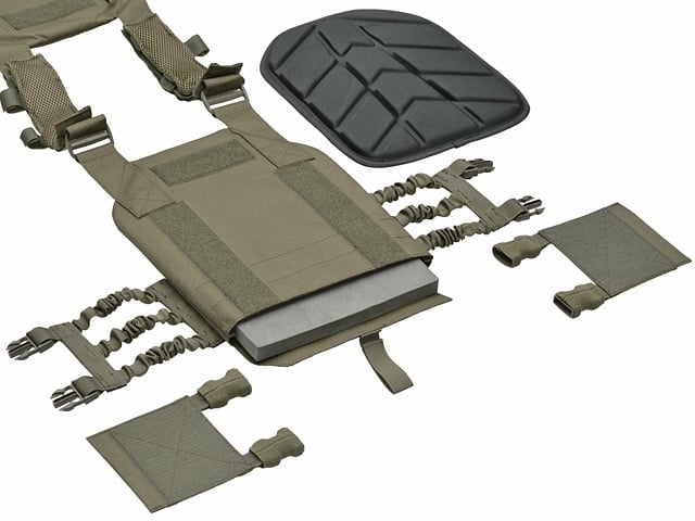 Gilet tattico Plate Carrier Buckle-Up con porta caricatori AR15/AK Ranger Green di 8FIELDS