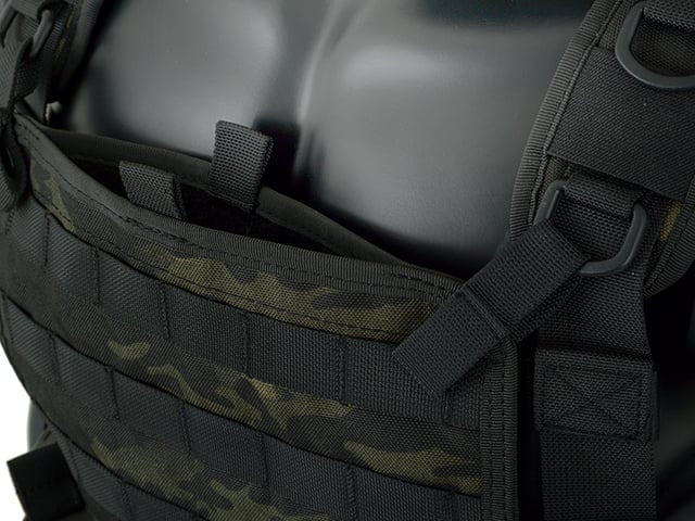 Chest Rig Tattico Rifleman Multicamo Black di 8FIELDS
