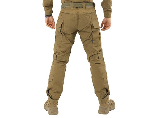 Uniforme da combattimento taglia M color Tan di 8FIELDS