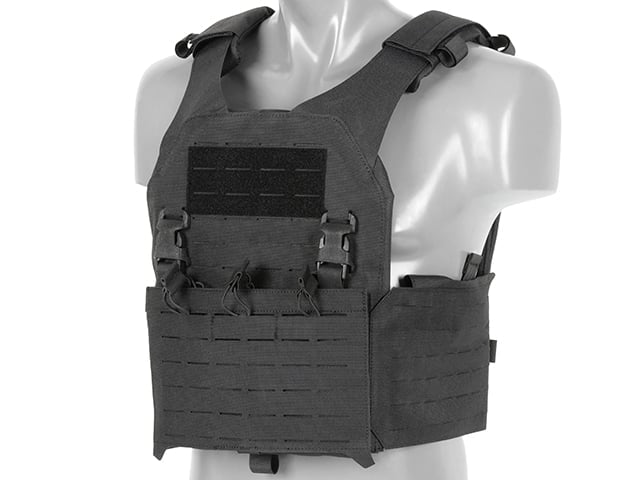 Plate Carrier QRF Laser-Cut Buckle Up con tasca AR15/AK - Nero di 8FIELDS