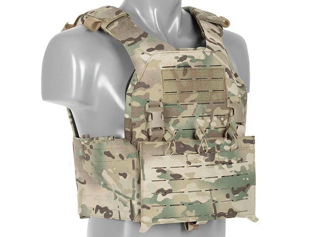 QRF Plate Carrier Laser-Cut Buckle Up con Tasca Caricatore AR15/AK Multicamo di 8FIELDS