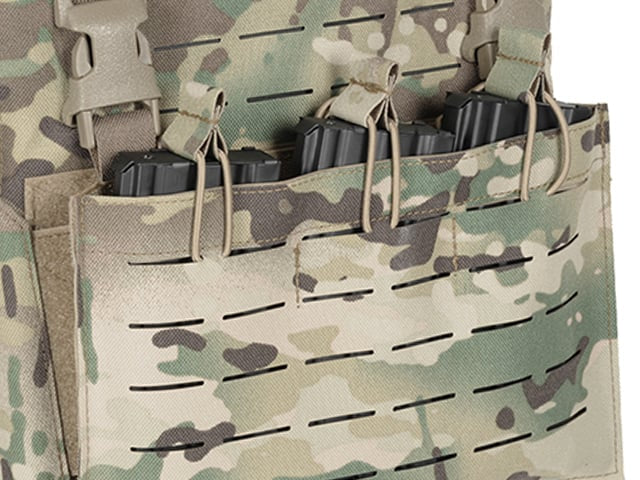 QRF Plate Carrier Laser-Cut Buckle Up con Tasca Caricatore AR15/AK Multicamo di 8FIELDS