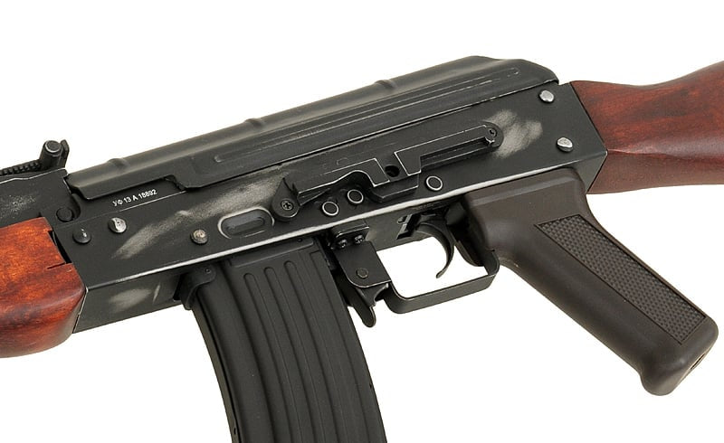 Replica EBB Full-Metal Vintage Style di APS