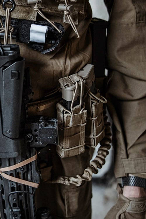 Pouch per caricatori di pistola - Coyote di 8FIELDS