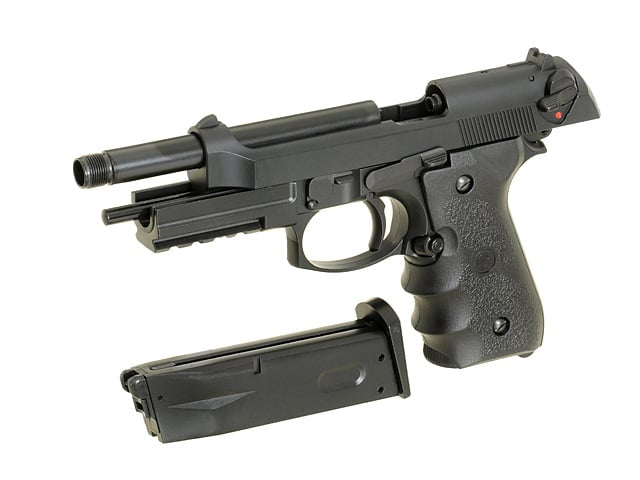 Replica M92F/M9 GBB di LS