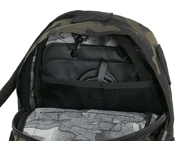 MOLLE Hydration H2O Carrier - MB di 8FIELDS