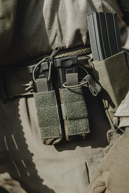 Pouch doppia per caricatori pistola di 8FIELDS
