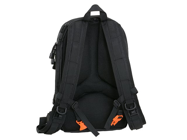 Zaino Tattico 10L - Nero di 8FIELDS