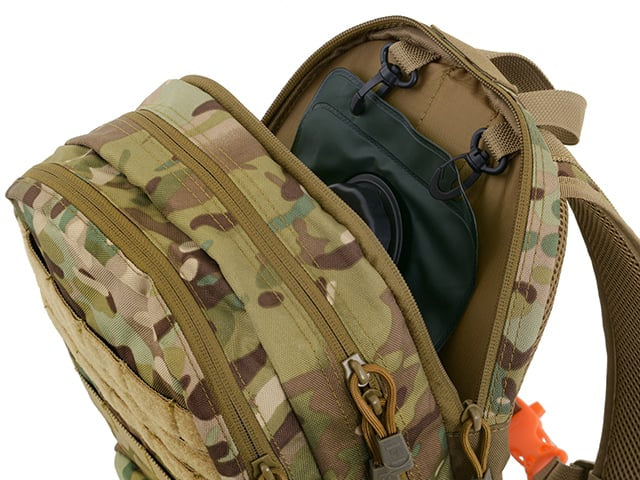 Zaino Tattico 10L Multicamo di 8FIELDS