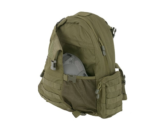 Zaino tattico con tasca per casco - OLIVE di 8FIELDS