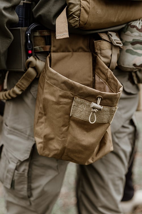 Collapsible Dump Pouch - Coyote di 8FIELDS