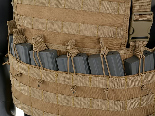 Tactical Rifleman Chest Rig - Coyote di 8FIELDS