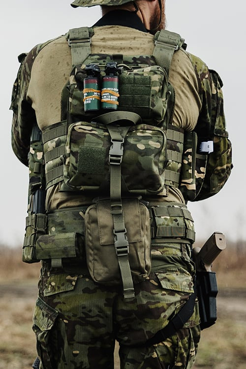 EMT Pouch - Olive di 8FIELDS