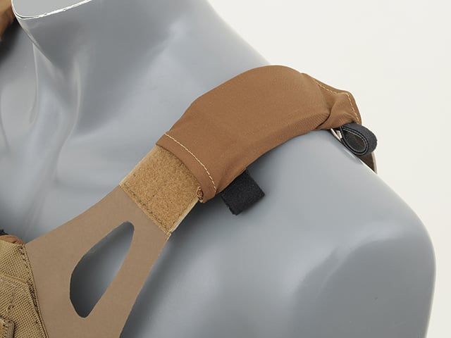 Gilet Tattico Lightweight Jump Plate Carrier di EMERSONGEAR