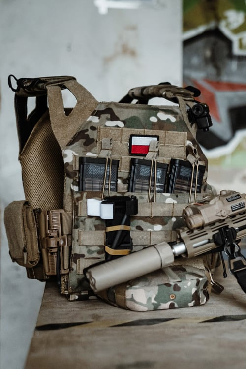 Jump Plate Carrier Cummerbund - Multicamo di 8FIELDS