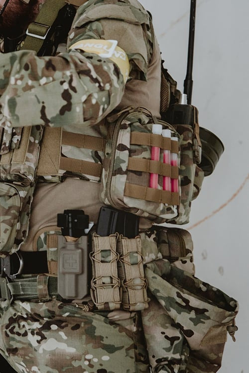 Large GP Pouch - Multicamo di 8FIELDS