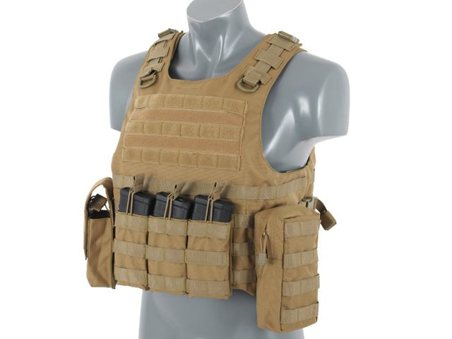 Gilet Tattico Lightweight AAV FSBE di 8FIELDS
