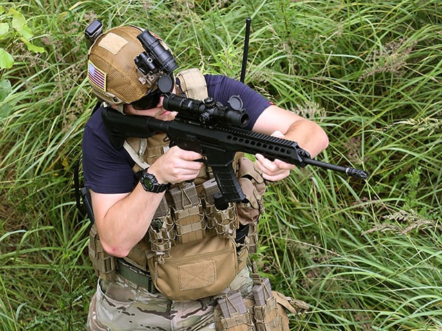 Drop-Down Utility Pouch per Armor Carrier di 8FIELDS