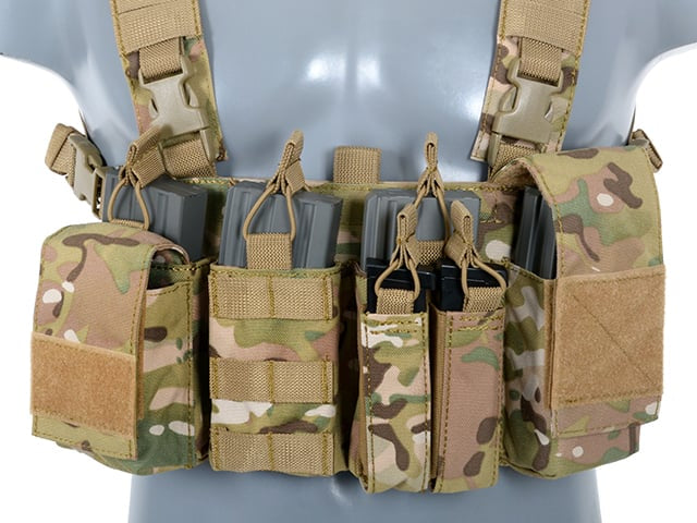 Buckle Up Chest Rig V3 - Multicamo di 8FIELDS