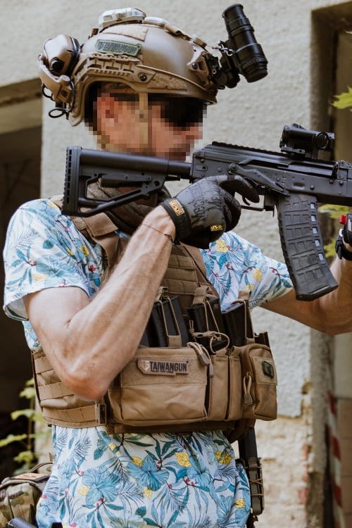 Buckle Up Recce/Sniper Chest Rig - Coyote di 8FIELDS